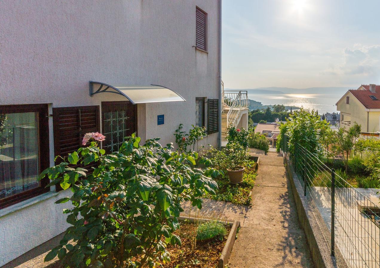 Apartment Domijan By El-Pi Tours Nijvice Zewnętrze zdjęcie